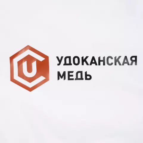 Шелкография: Жилет Kama — пример нанесения логотипа