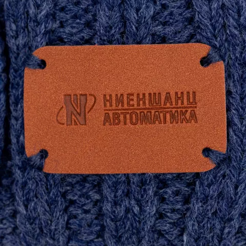 Лазерная гравировка: Лейбл Eta Nubuck — пример нанесения логотипа