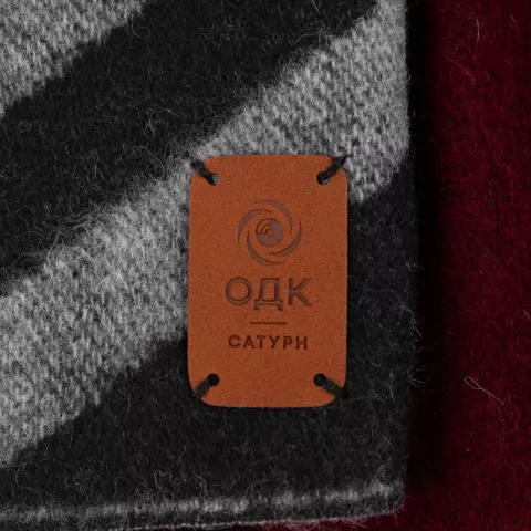Тиснение: Лейбл Eta Nubuck — пример нанесения логотипа