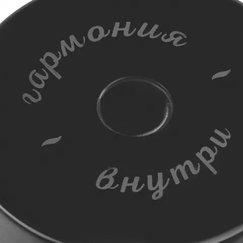 Лазерная гравировка: Магнитный антистресс Elusive Time — пример нанесения логотипа