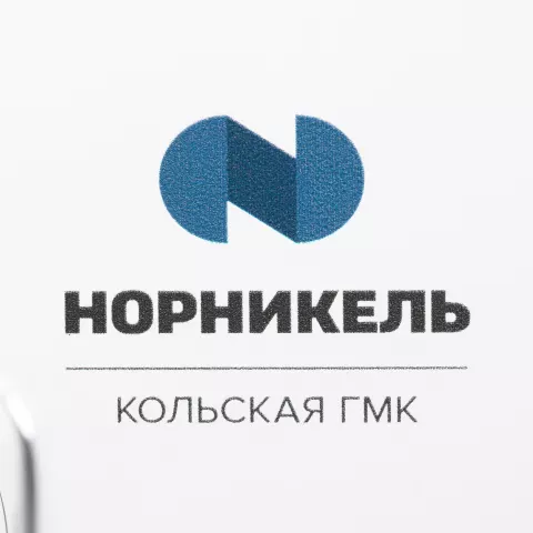 УФ-печать: Стела Born Leader 1 — пример нанесения логотипа