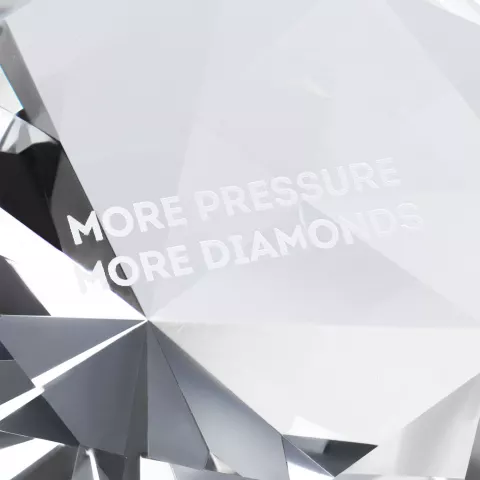 Лазерная гравировка: Стела Diamond — пример нанесения логотипа