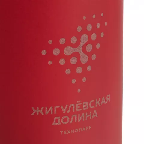 Лазерная гравировка: Кружка с пробковой подставкой Corky — пример нанесения логотипа