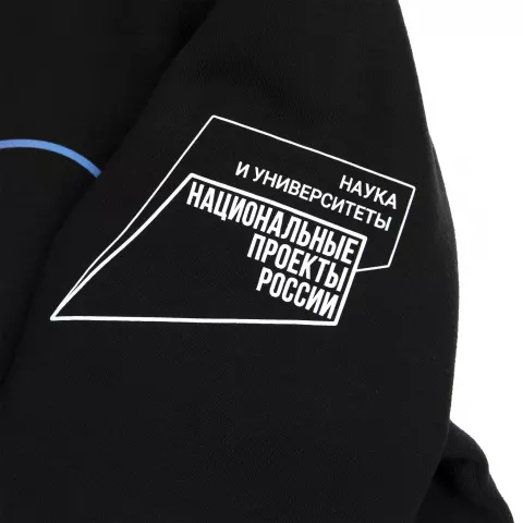 DTF-печать: Худи Barta — пример нанесения логотипа