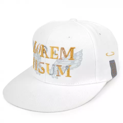 DTF-печать: Бейсболка Snapback с прямым козырьком — пример нанесения логотипа