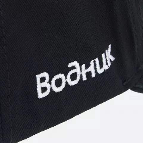 Вышивка: Бейсболка C1 — пример нанесения логотипа