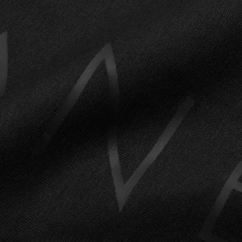 DTF-печать: Джоггеры Lovi — пример нанесения логотипа