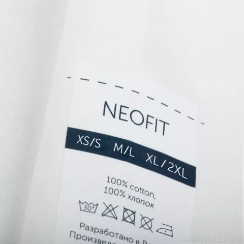 DTF-печать: Футболка оверсайз унисекс с капюшоном Neofit — пример нанесения логотипа