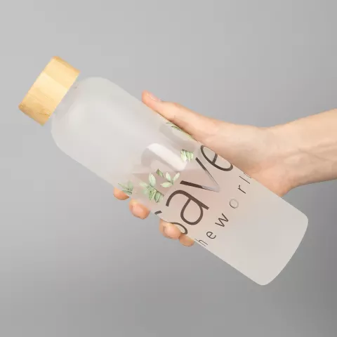 УФ-DTF: Бутылка для воды Nube — пример нанесения логотипа