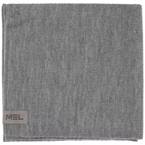 Тиснение: Шарф Real Talk — пример нанесения логотипа