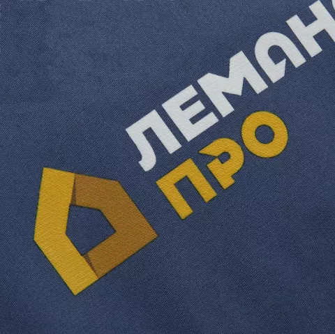 Шелкография: Несессер Vei — пример нанесения логотипа